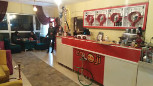 Emoji Cafe
