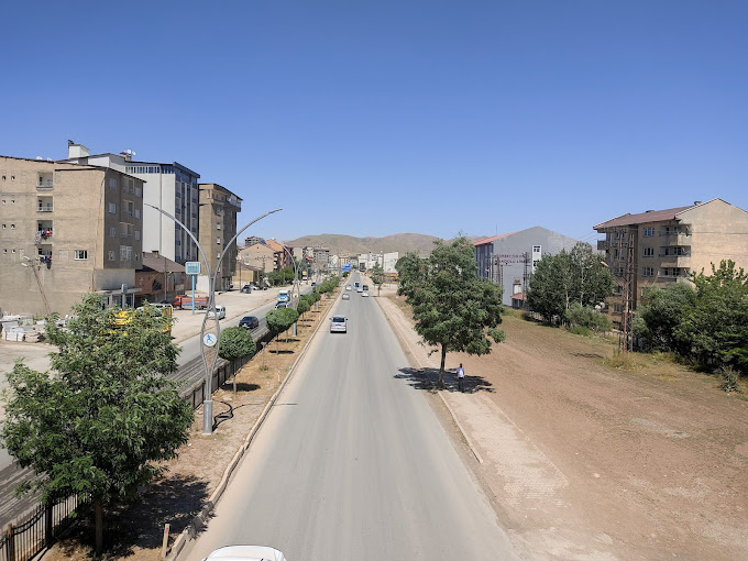 Yuksekova Anadolu Imam Hatip Lisesi