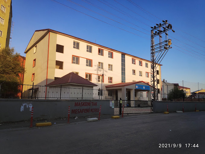 Cumhuriyet Ortaokulu