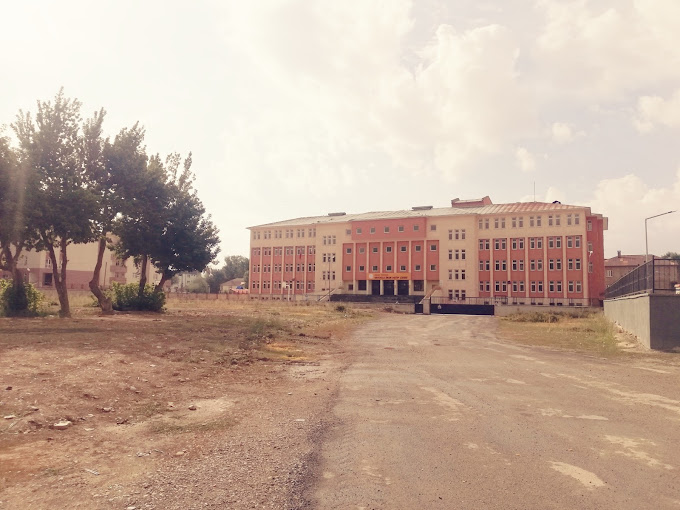 Yuksekova Anadolu Imam Hatip Lisesi