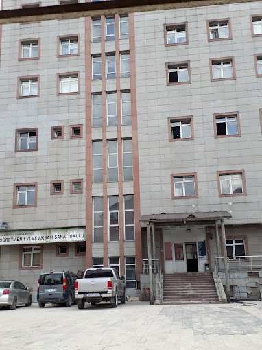 Yuksekova Ogretmenevi