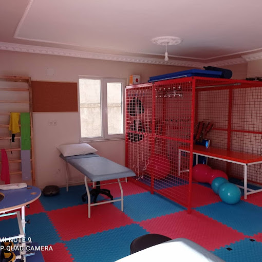 Ozel Zirve Ozel Egitim Fizik Tedavi ve Rehabilitasyon Merkezi