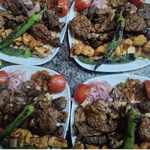Sokak Lezzetleri Kebap Dunyasi