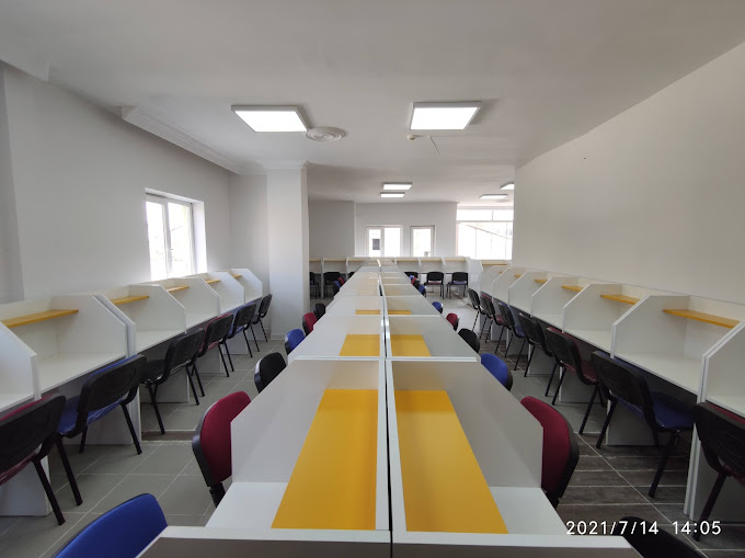 Pi Akademi